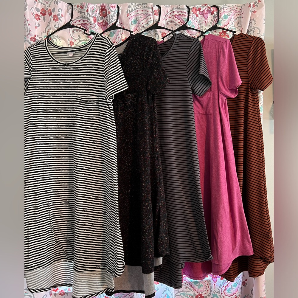 EUC LOT OF 5 LuLaRoe Carly Dresses Size Small